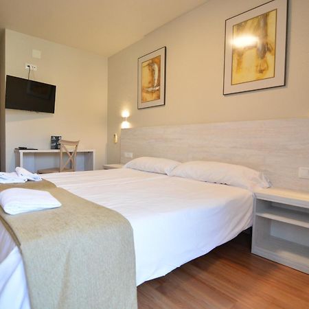 Hotel&Bar Ducay Оліте Екстер'єр фото