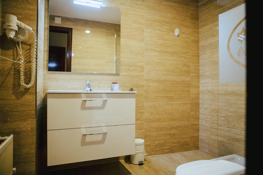 Hotel&Bar Ducay Оліте Номер фото